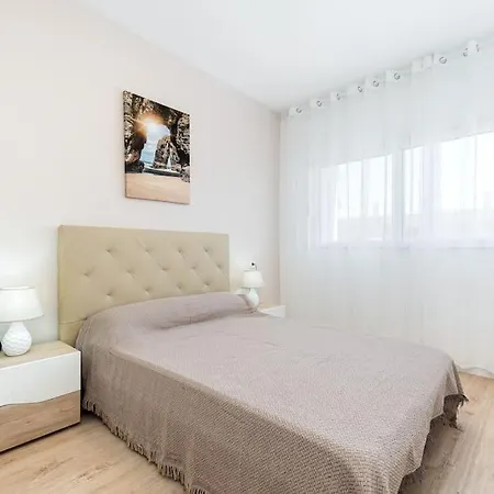 Gases 1br Penthouse Daire *