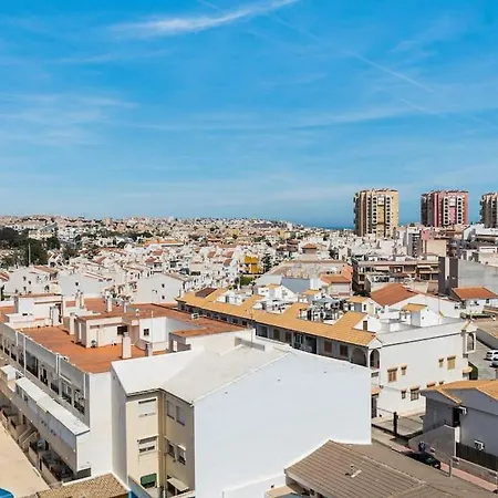Gases 1br Penthouse Τορεβιέχα